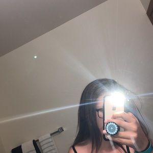 Meet your Posher, Mackenzie